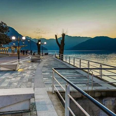 La Casa Nel Borgo Sul Lago Pisogne Eksteriør billede
