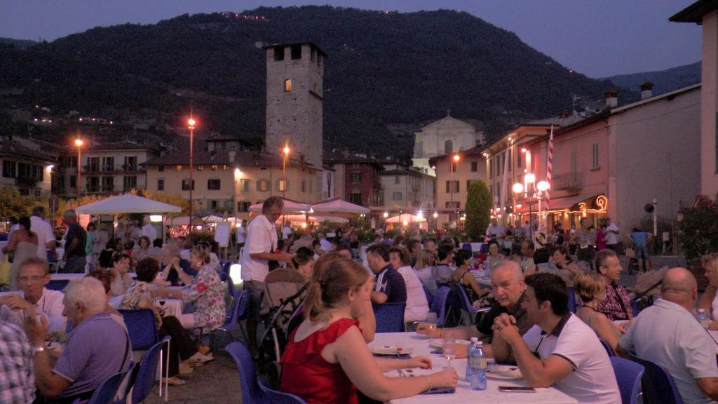 La Casa Nel Borgo Sul Lago Pisogne Eksteriør billede